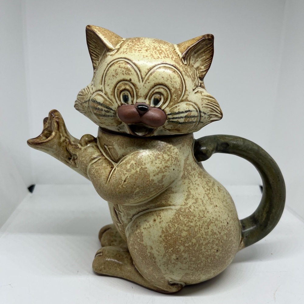Giftcraft Japan Red Clay Stoneware Pottery Figural Cat Teapot